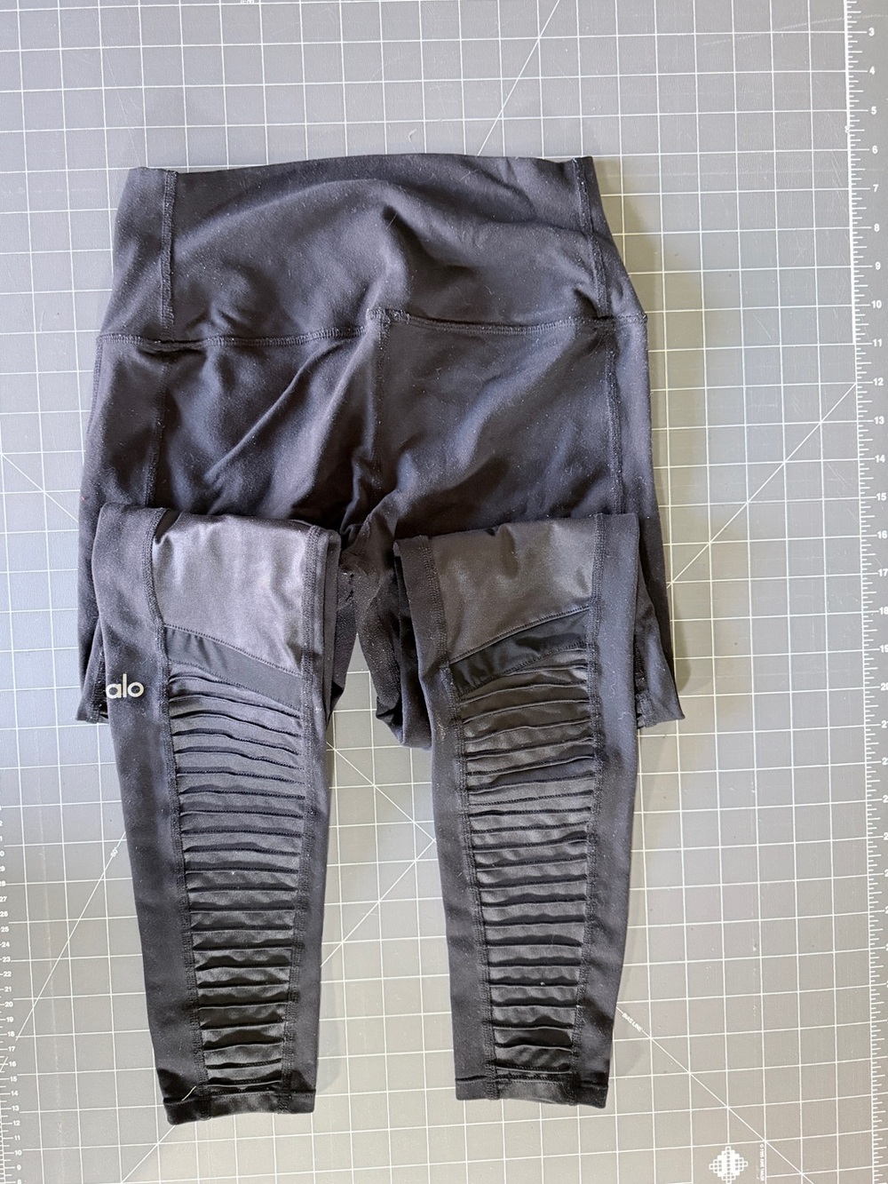 ALO Moto Leggings